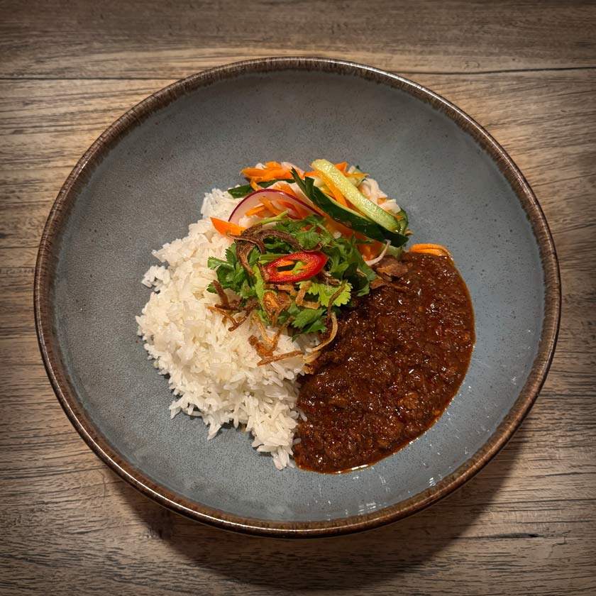 killbillbao · Bolo-Ishii: Asiatische Reis Bolognese mit Sambal